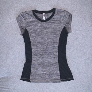 Grey lulu lemon shirt